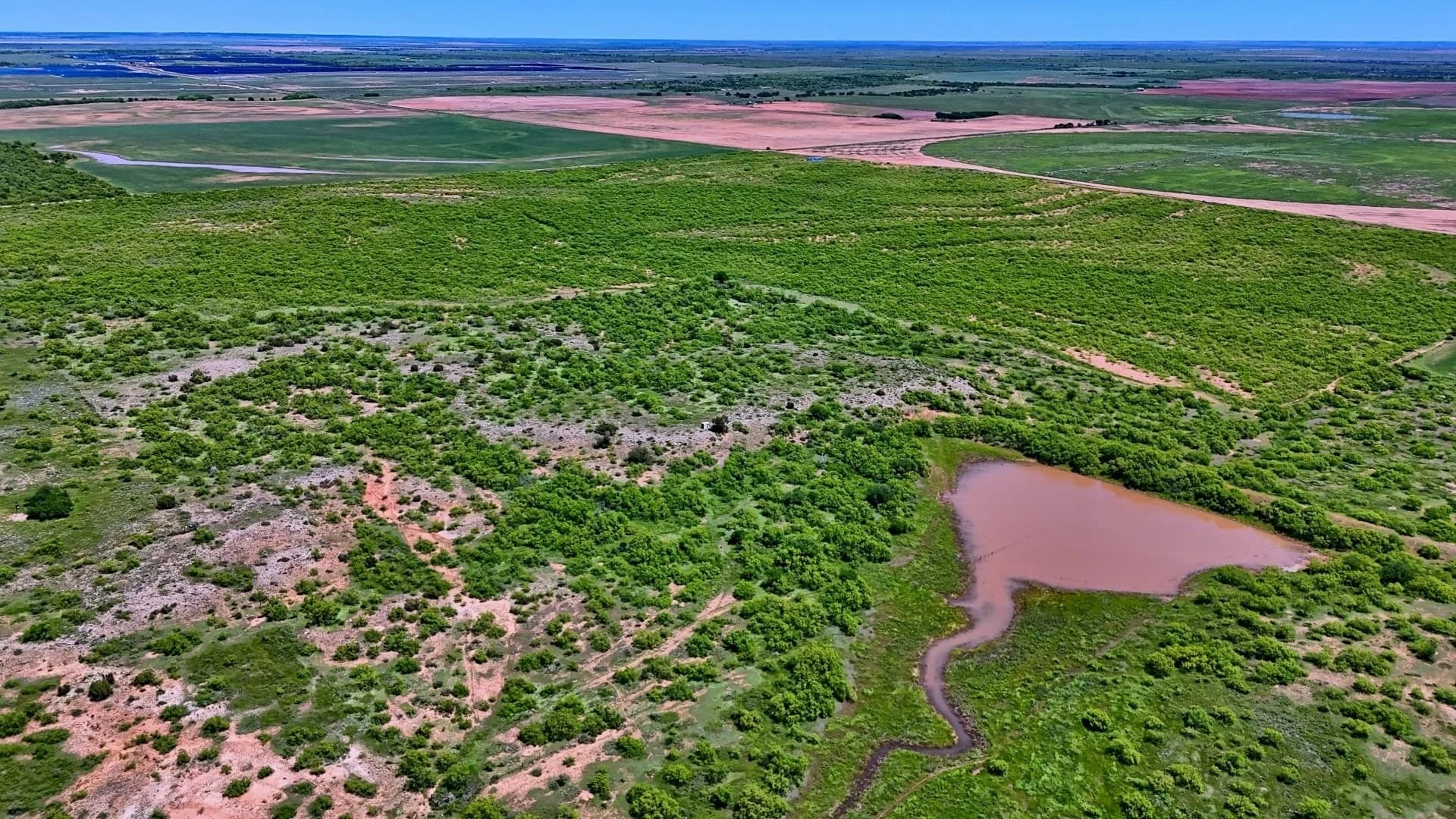 Northwest Oklahoma ranch land with open pasture and big country