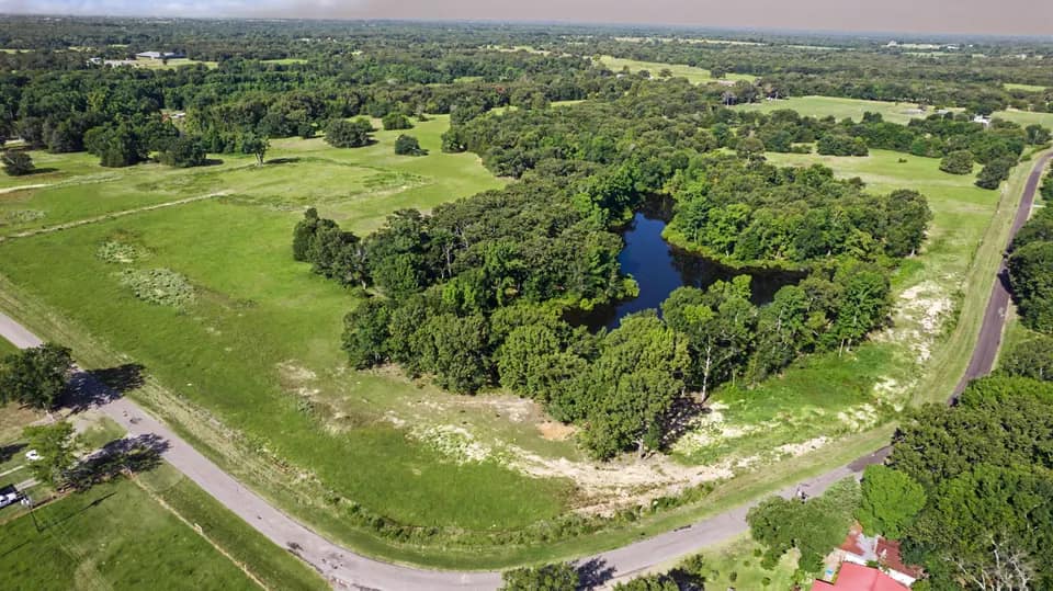Photograph from the property listing