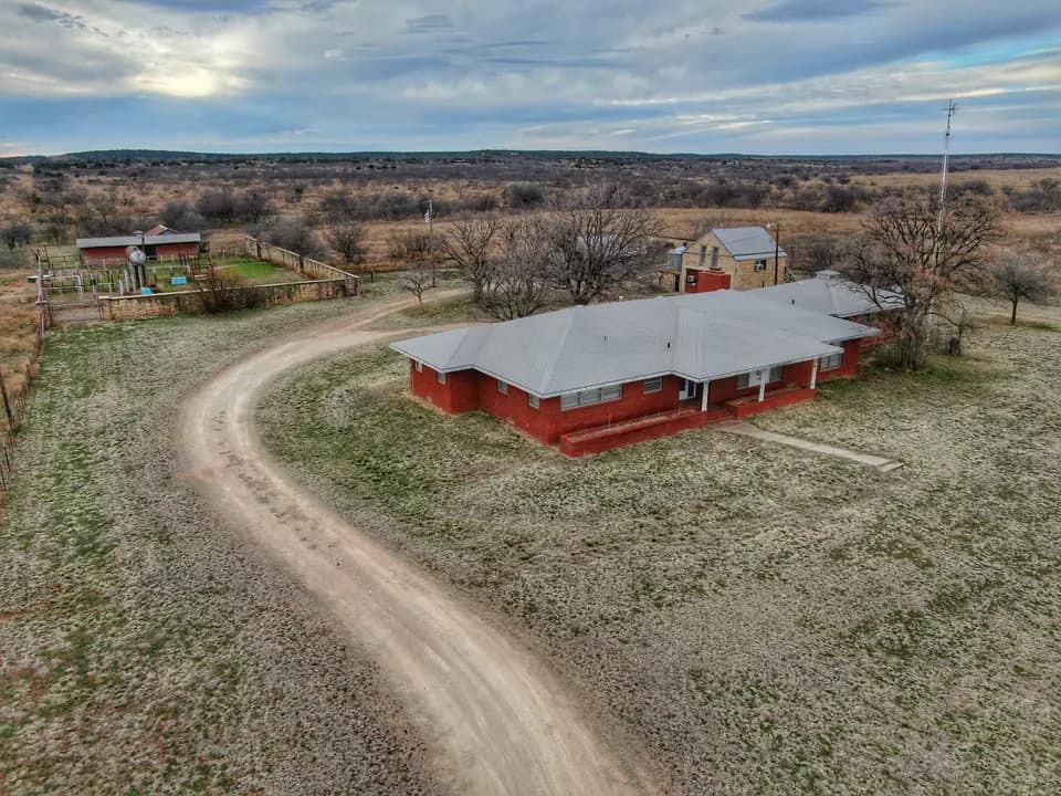 2,746 acre farm in Foard County, Texas