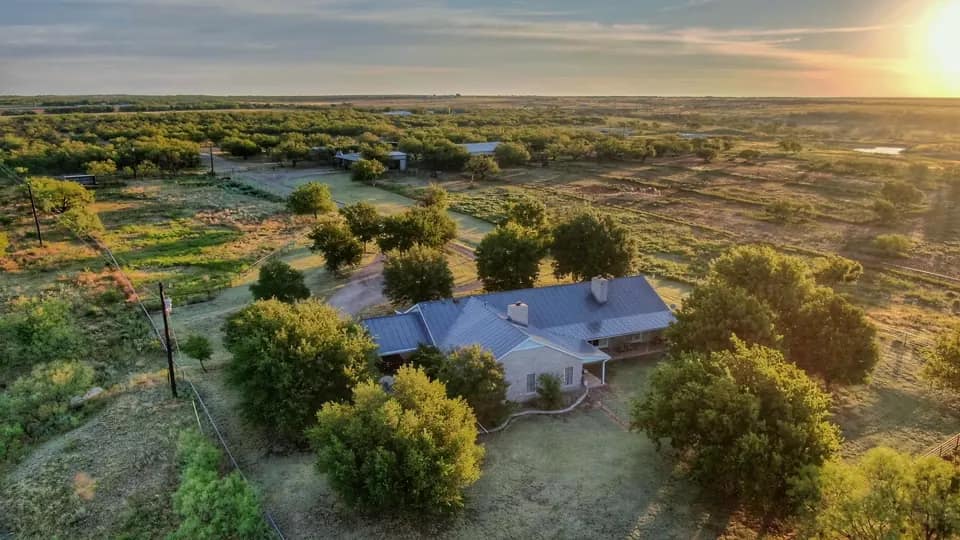 383 acre hunting land in Baylor County, Texas