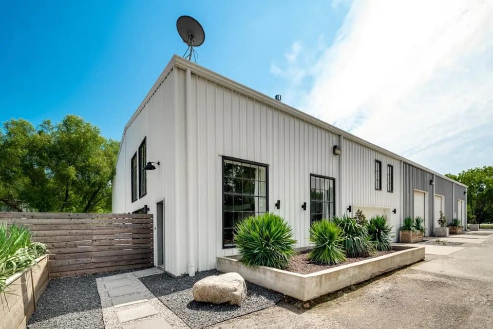 1.63 acre ranch in Denton County, Texas