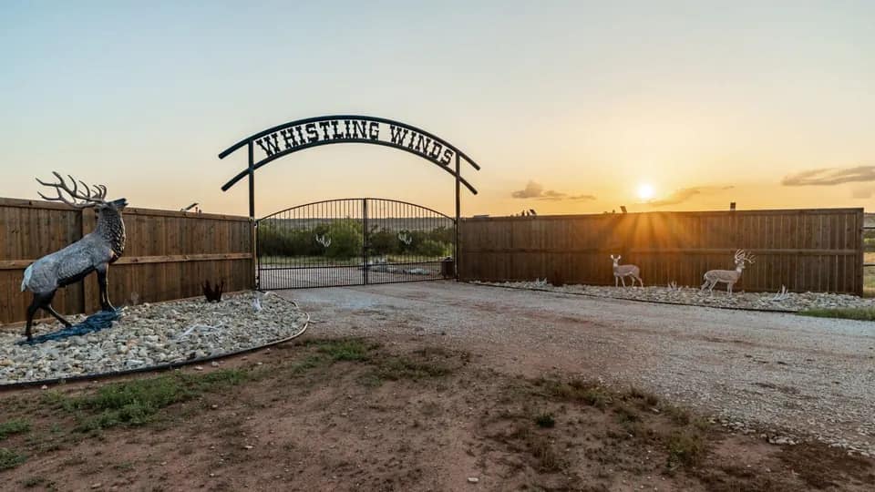 1,774.3 acre game fenced ranch in Hardeman County, Texas