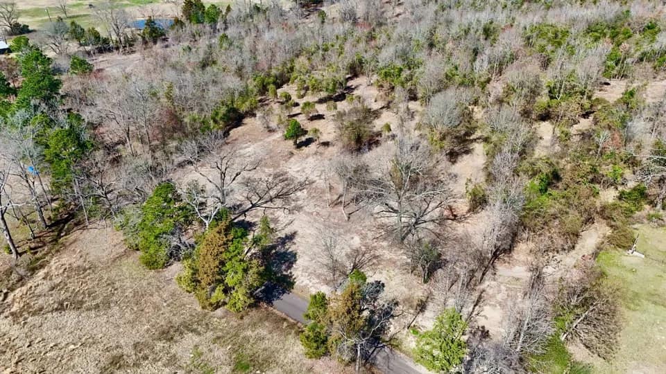 3.53 acre ranch in Camp County, Texas