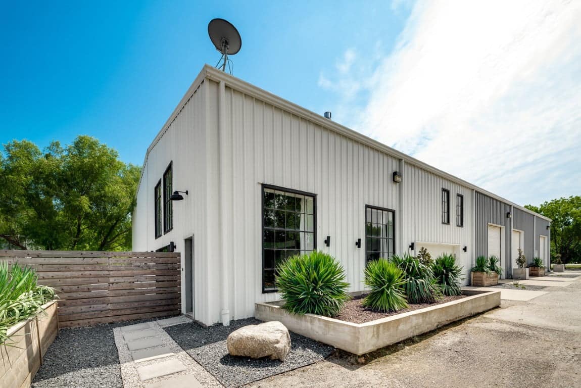 1.63 acre ranch in Denton County, Texas