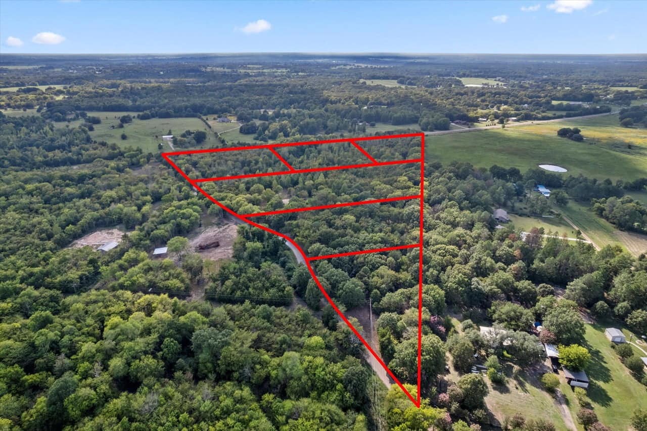 3.79 acre ranch in Titus County, Texas