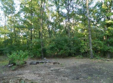 37 acres in Red River County