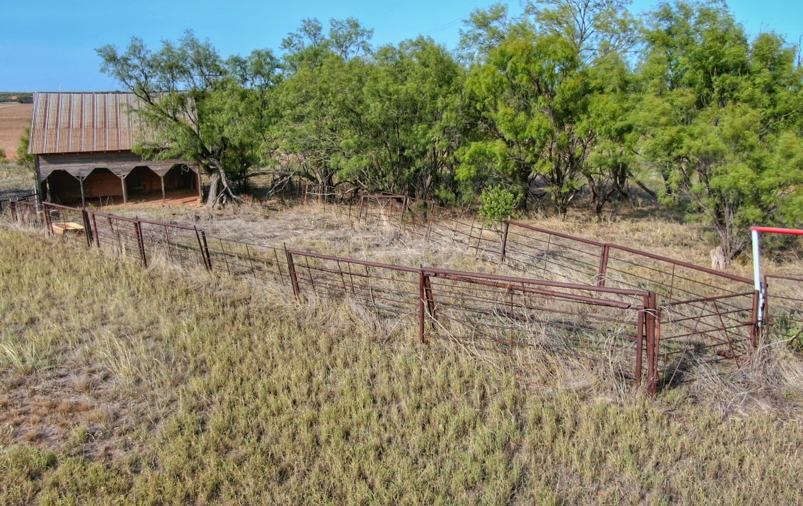 160 +20 acres in Knox and Baylor County