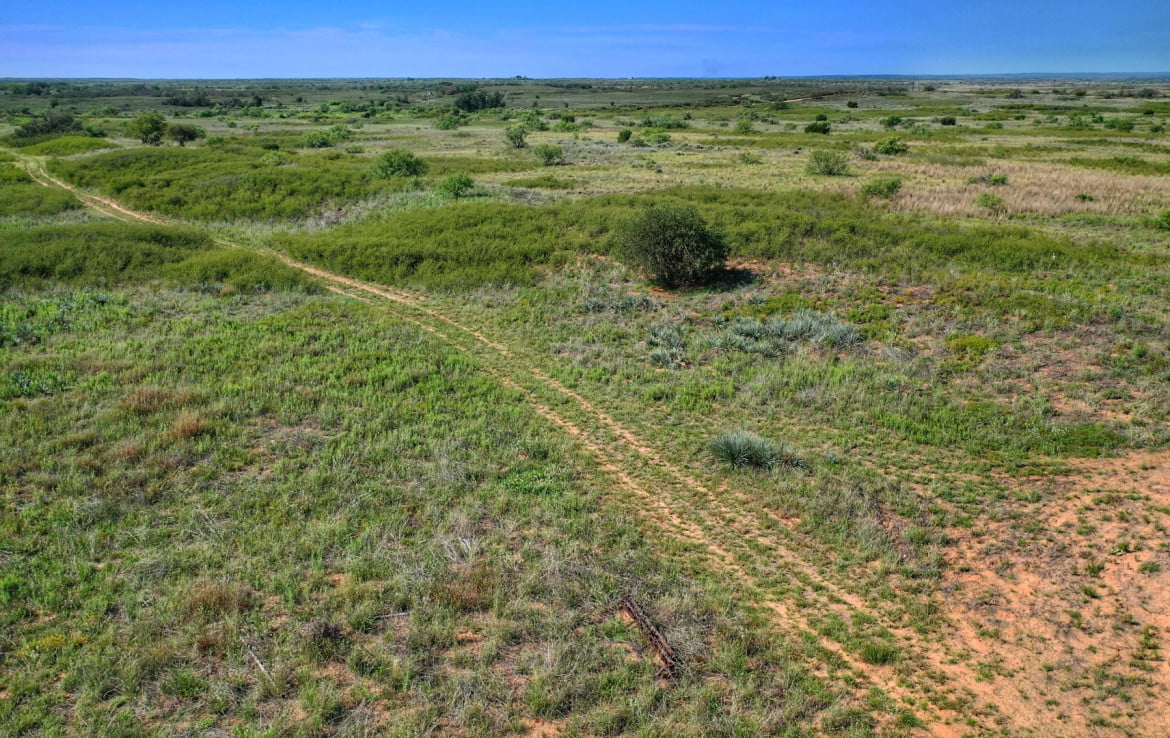 400 acres in Cottle County