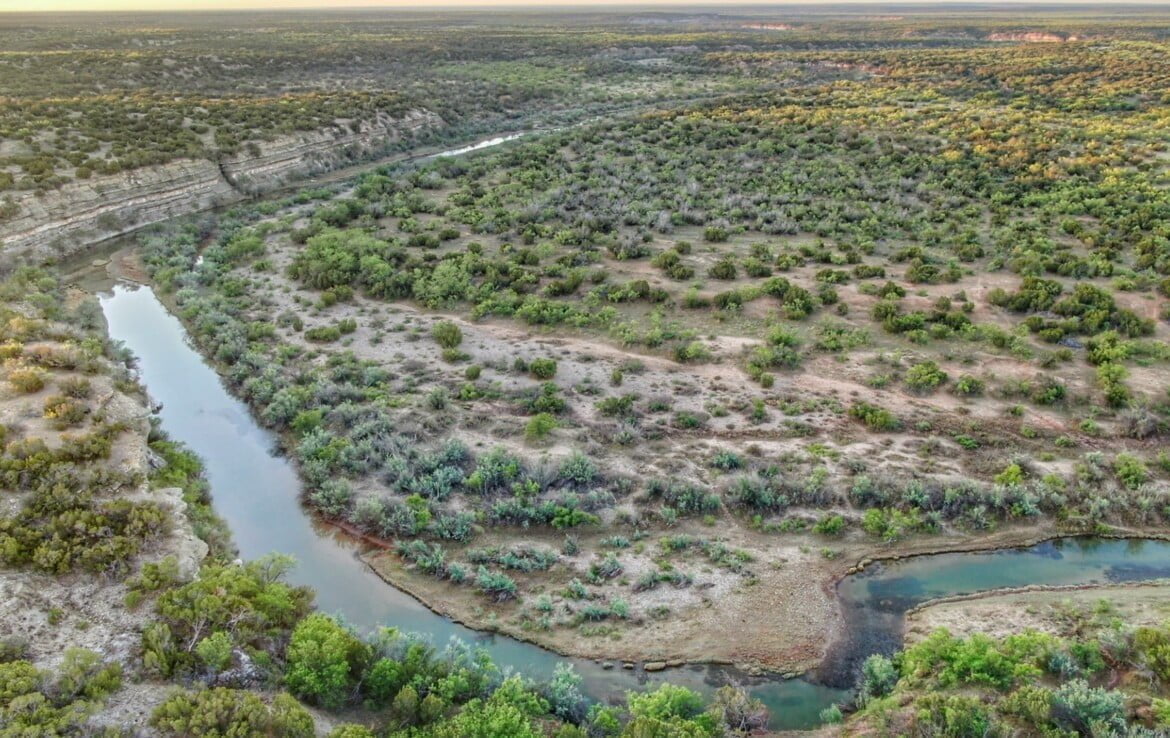39,500 acre Burgess Y Ranch