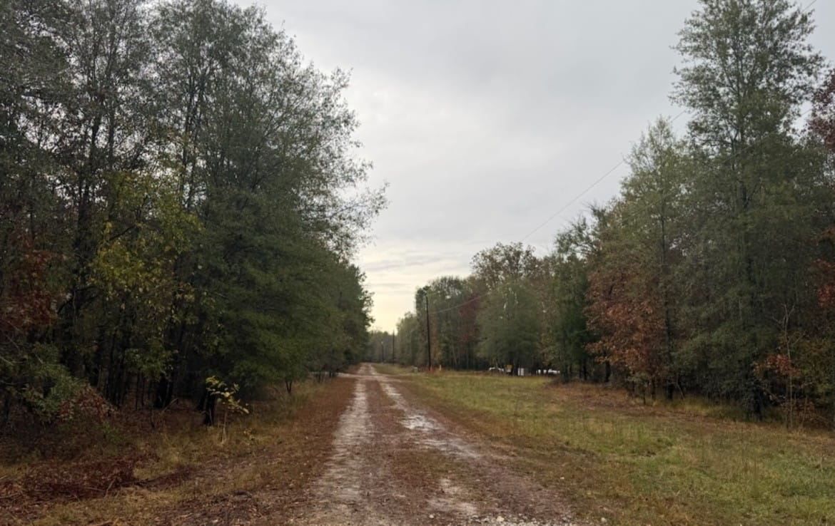 5 acres in Red River County