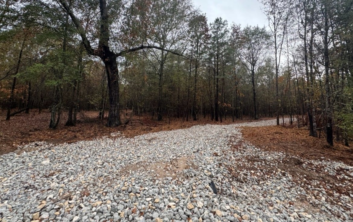 5 acres in Red River County