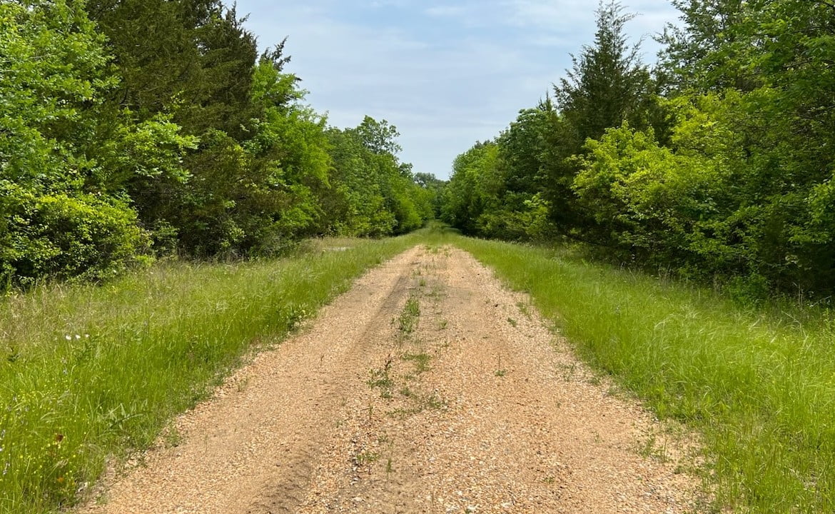 48 acres in Red River County