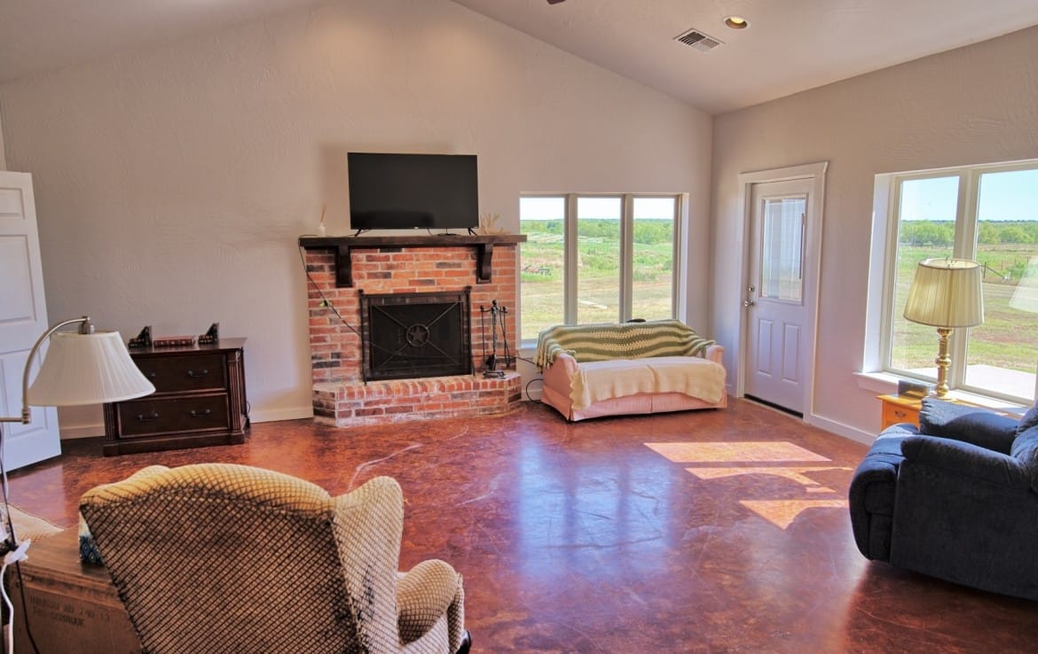 335 acres in Hardeman County