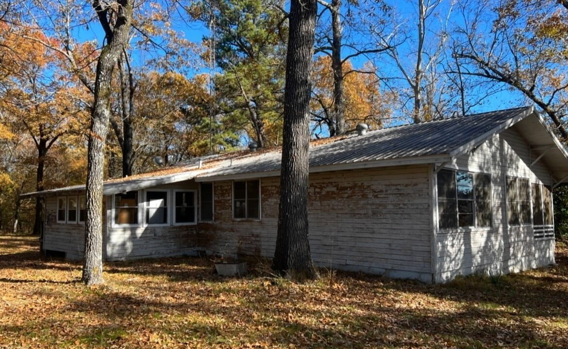 125 acres in Red River County