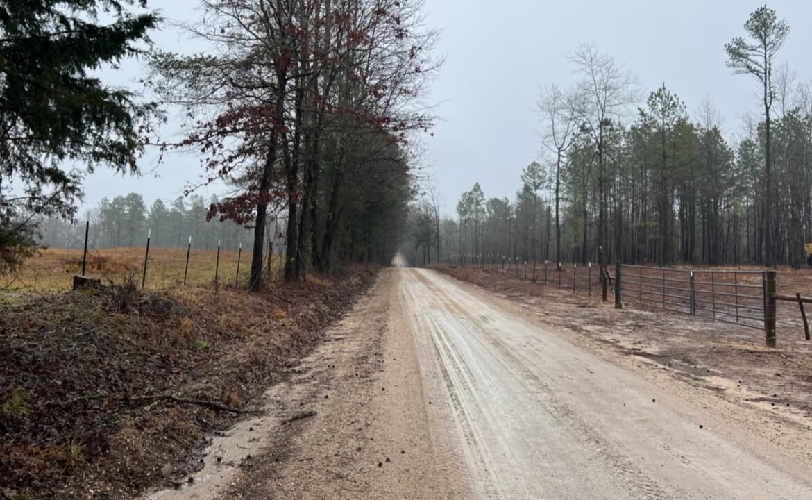 128 acres in Red River County