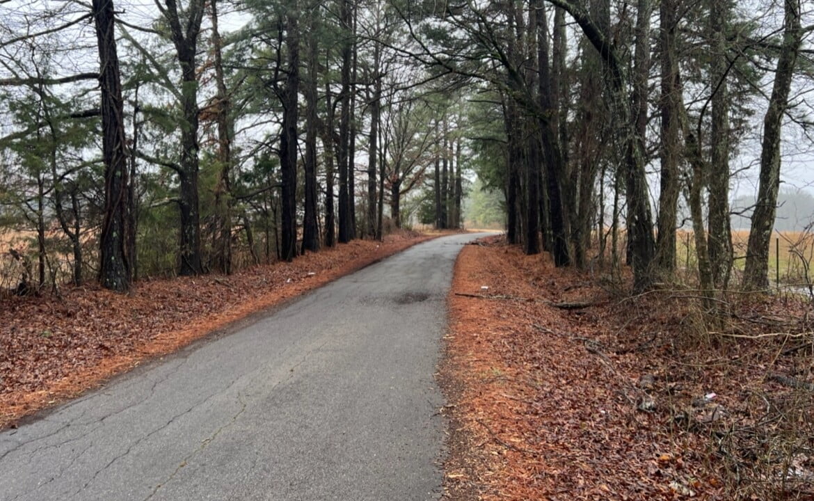 128 acres in Red River County