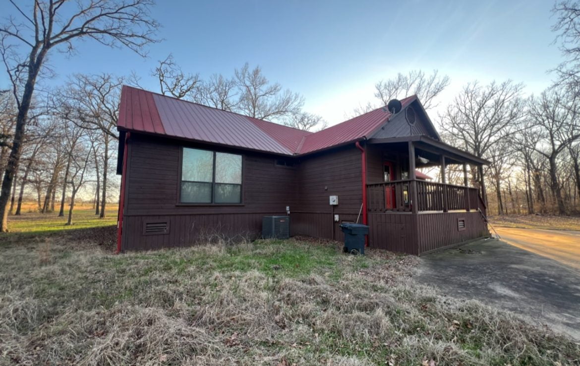 11 acres in Titus County