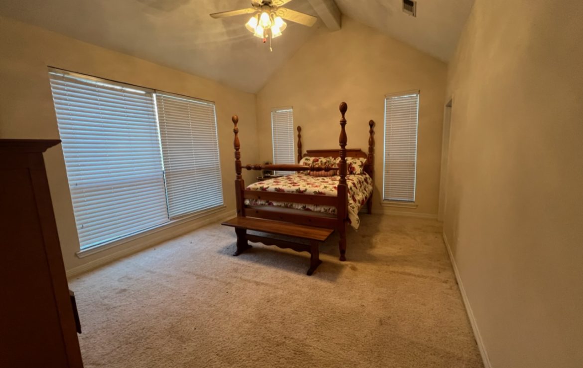 11 acres in Titus County