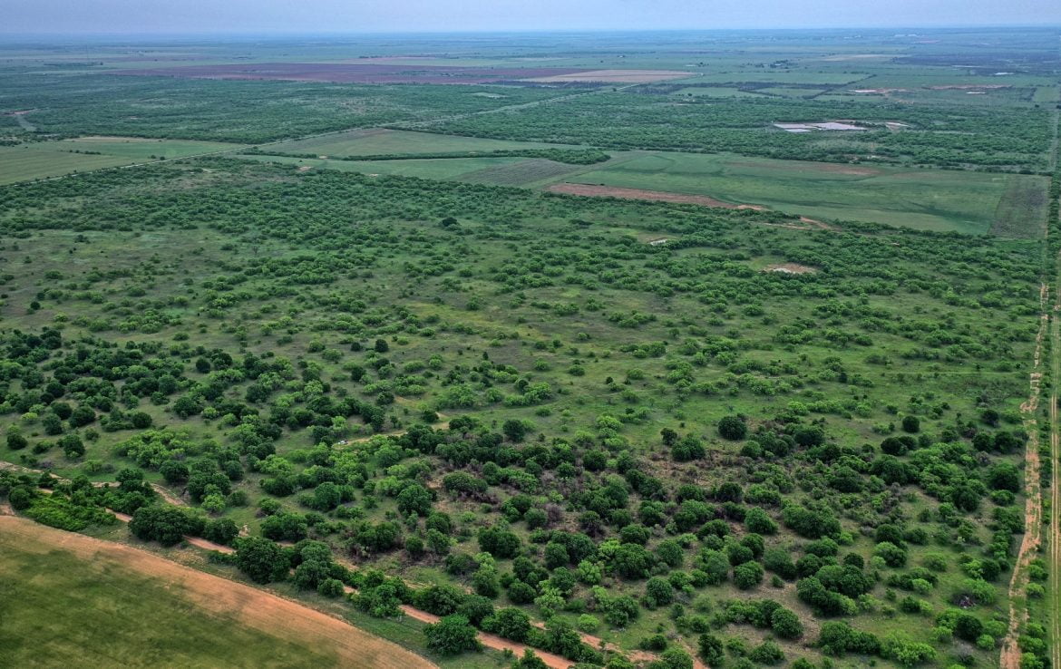 640 acres in Baylor County