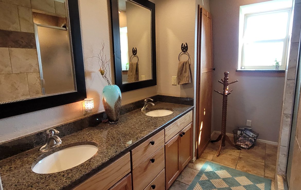 100 acres in Taylor County