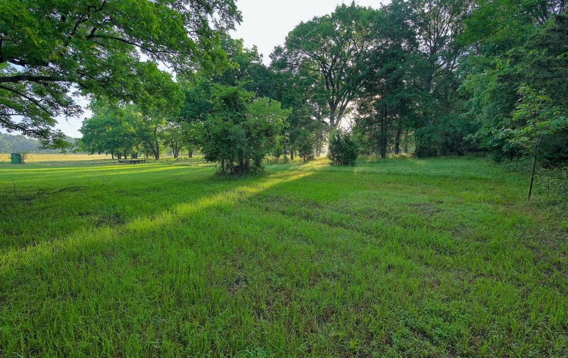 419 acres in Henderson County
