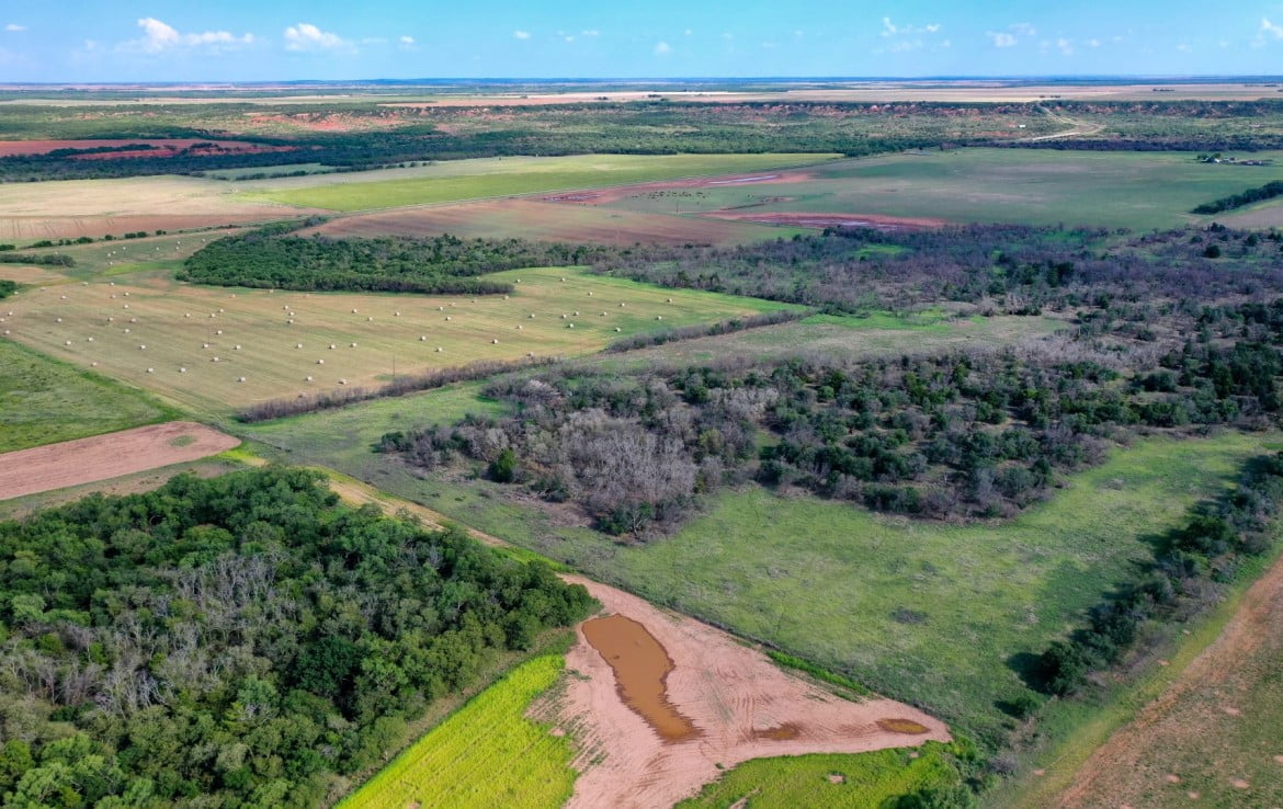 398 acres in Knox County