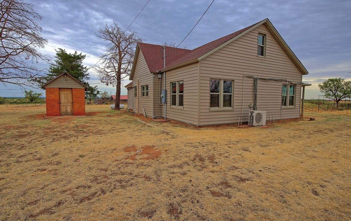 120 acres in Foard County