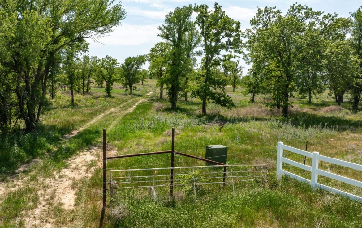 29 acres in Parker and Hood County