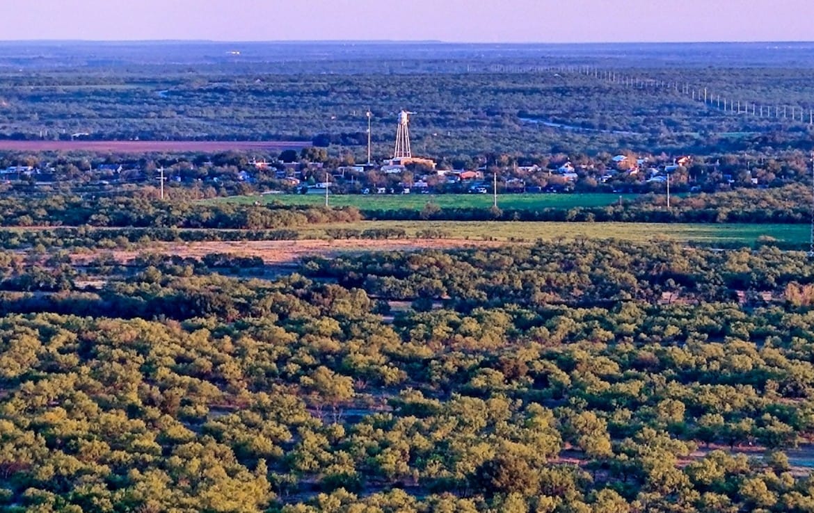 278 acres in Callahan and Shackelford County