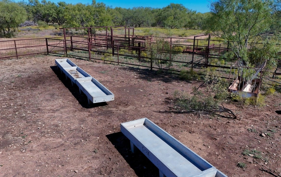 625 acres in Shackleford County