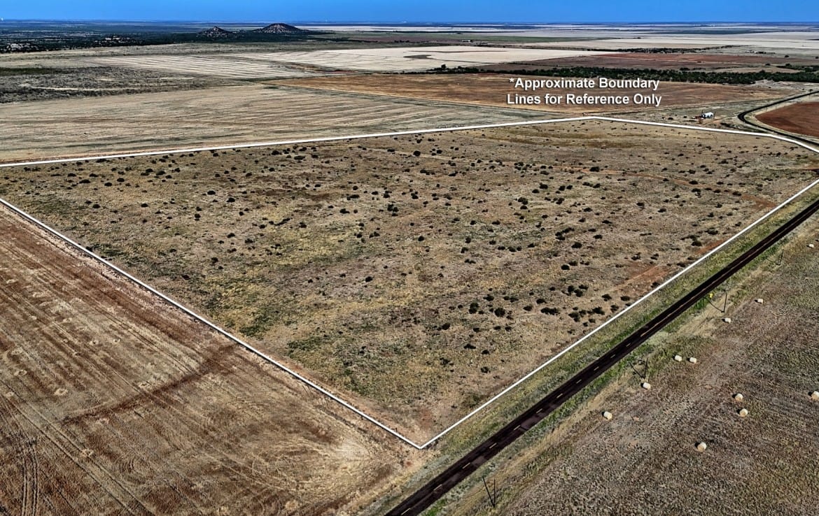 64 acres in Hardeman County