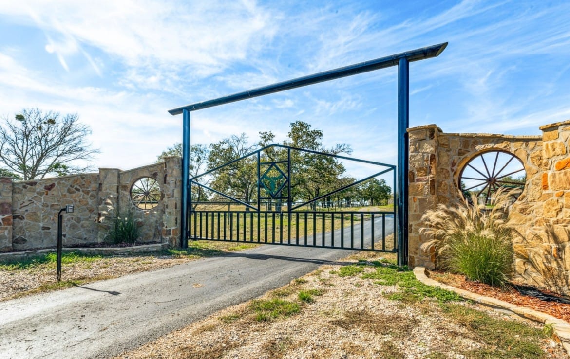 63 acres in Palo Pinto County