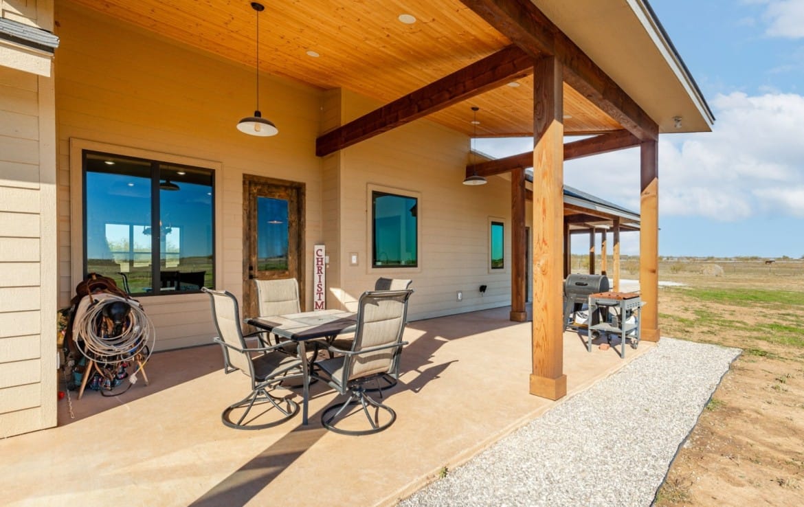 10 acres with Home in Clay County