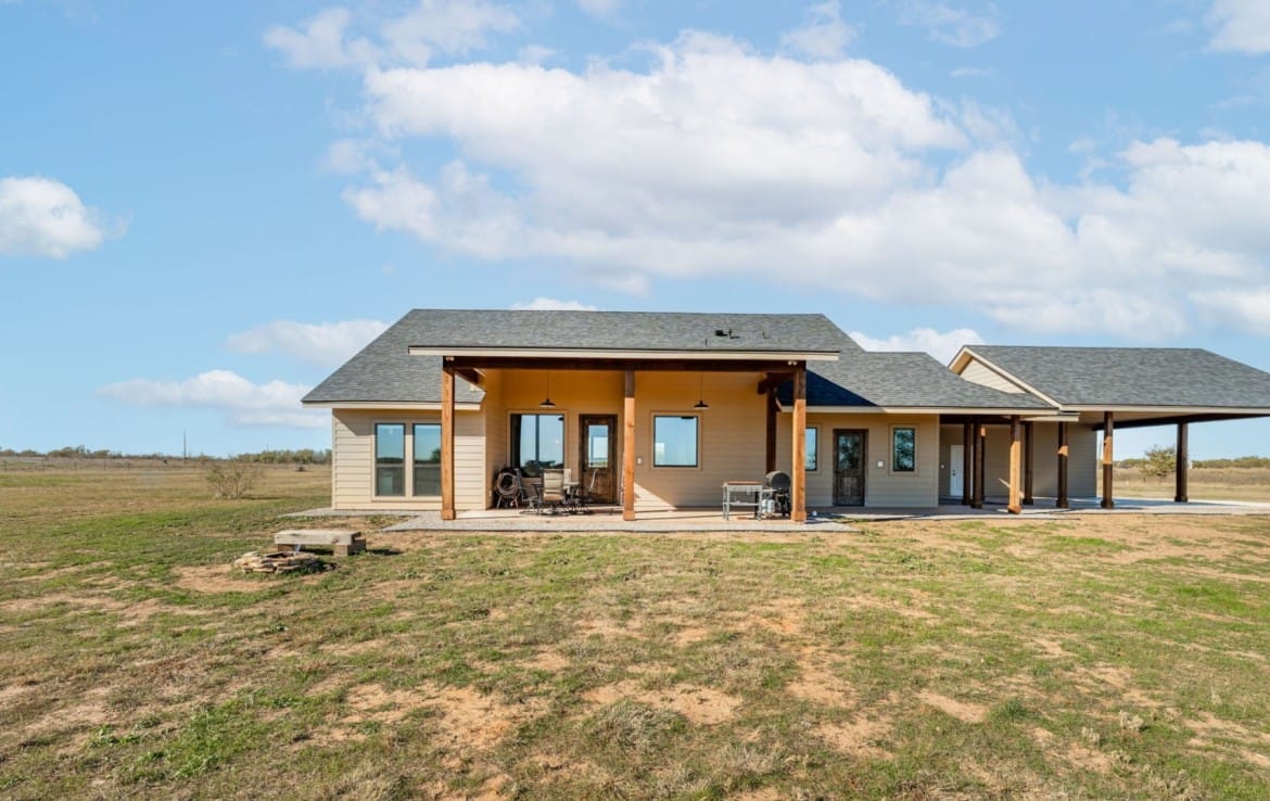 10 acres with Home in Clay County