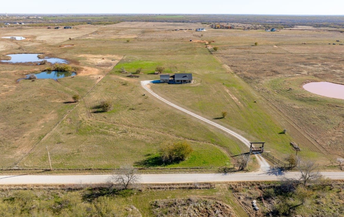 10 acres with Home in Clay County