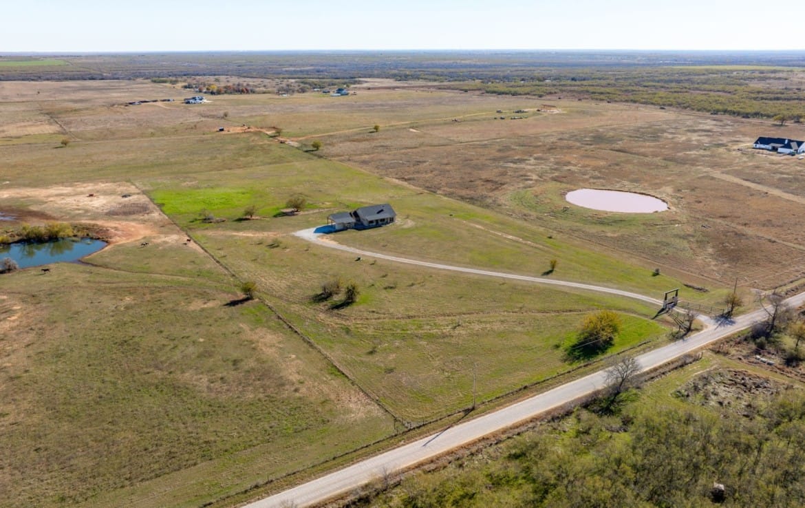 10 acres with Home in Clay County