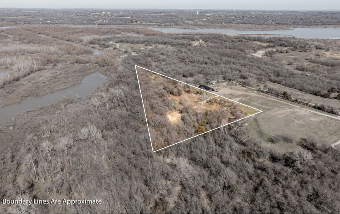 6 acres in Denton County
