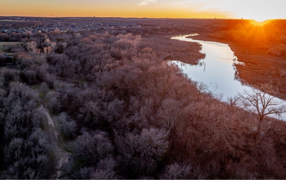 6 acres in Denton County