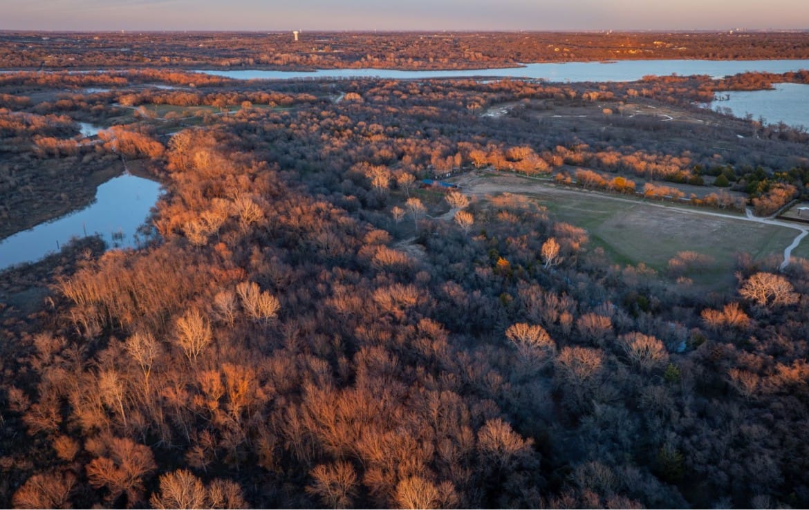 6 acres in Denton County