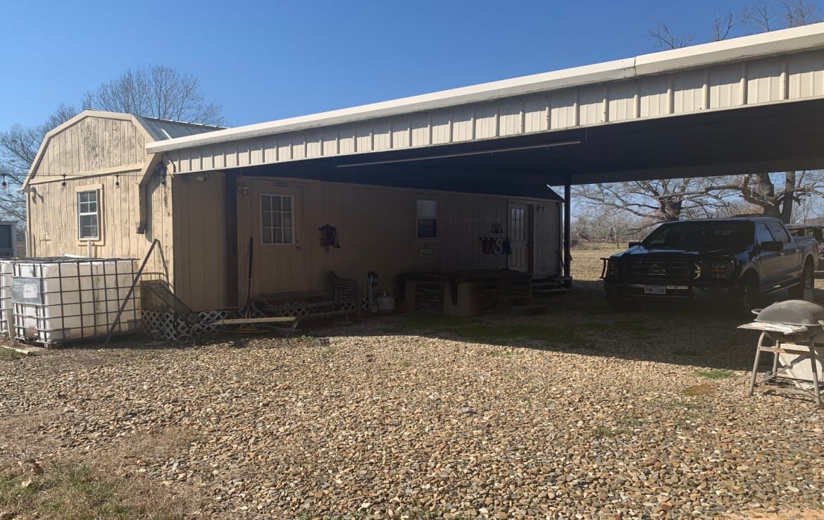 65 acres in Red River County