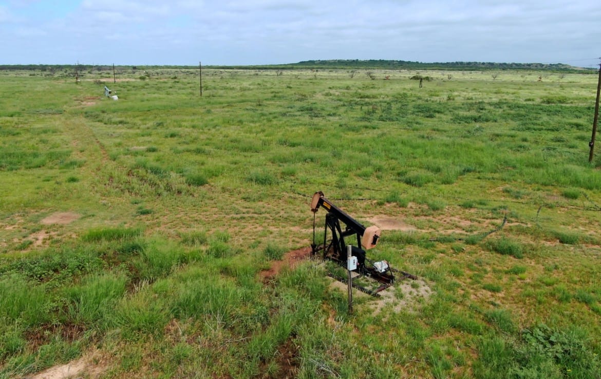 1022 acres in Archer County
