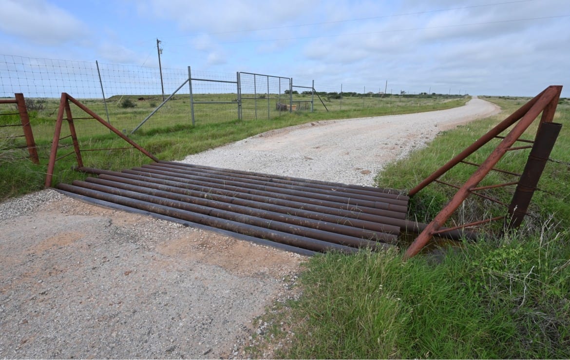 1022 acres in Archer County