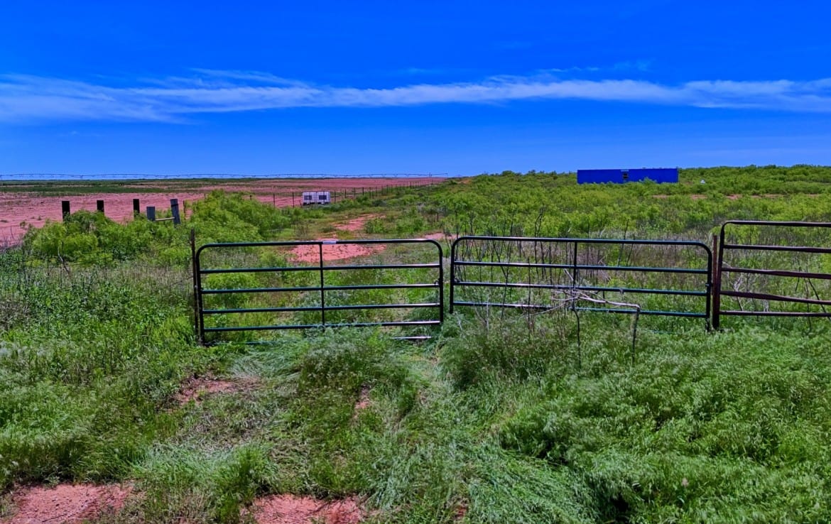 160 acres in Childress County