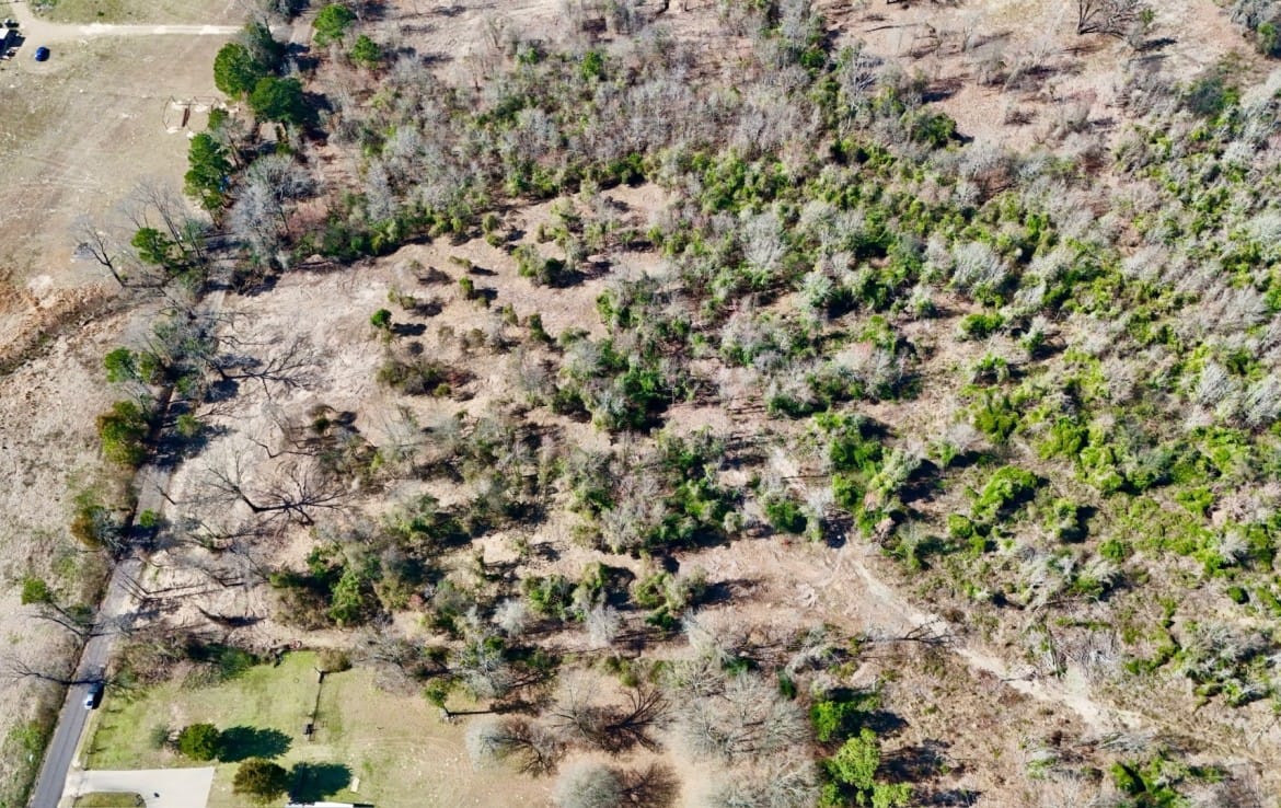 3 acres in Camp County