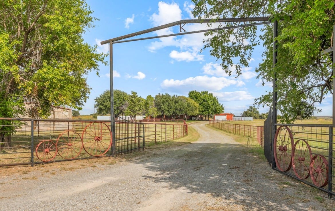 57 acres in Wilbarger County