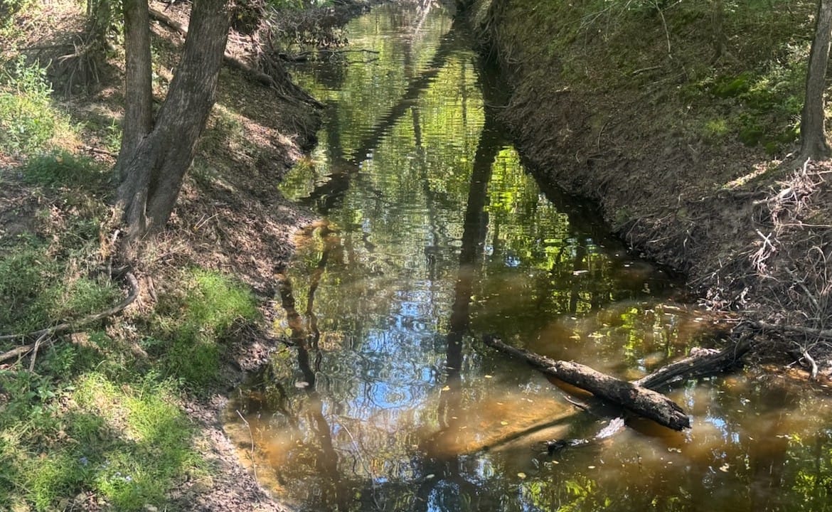 36 acres in Red River County