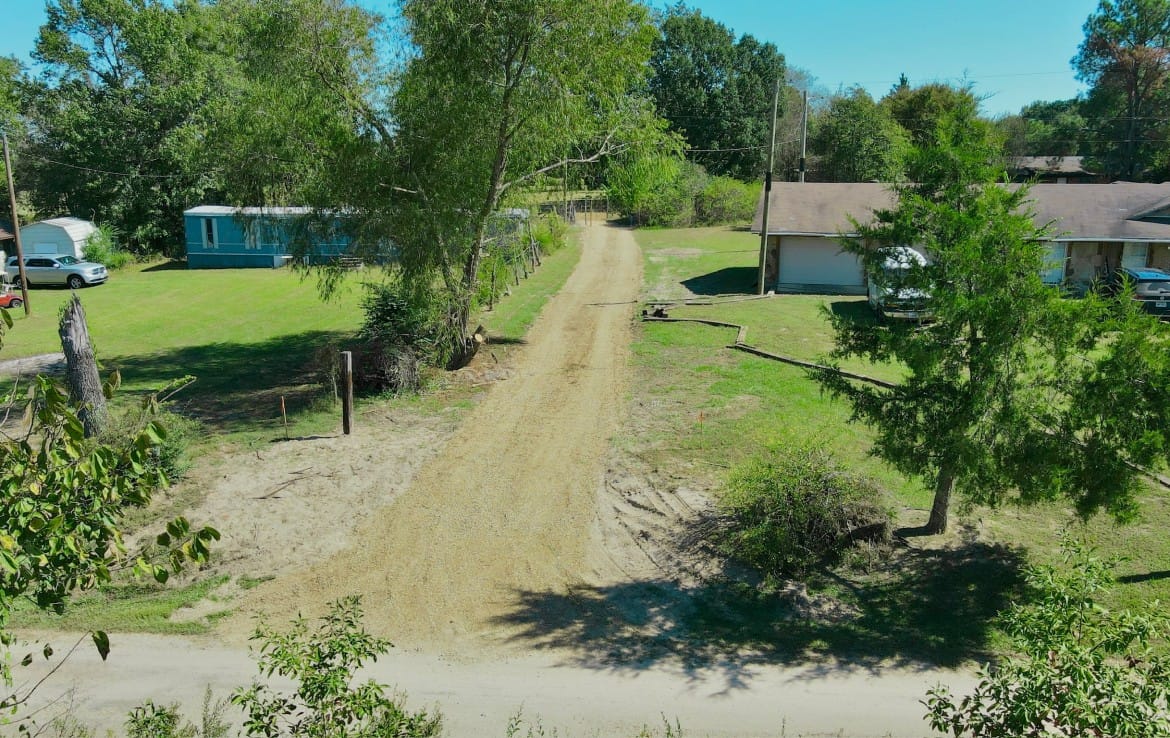 15 acres in Camp County