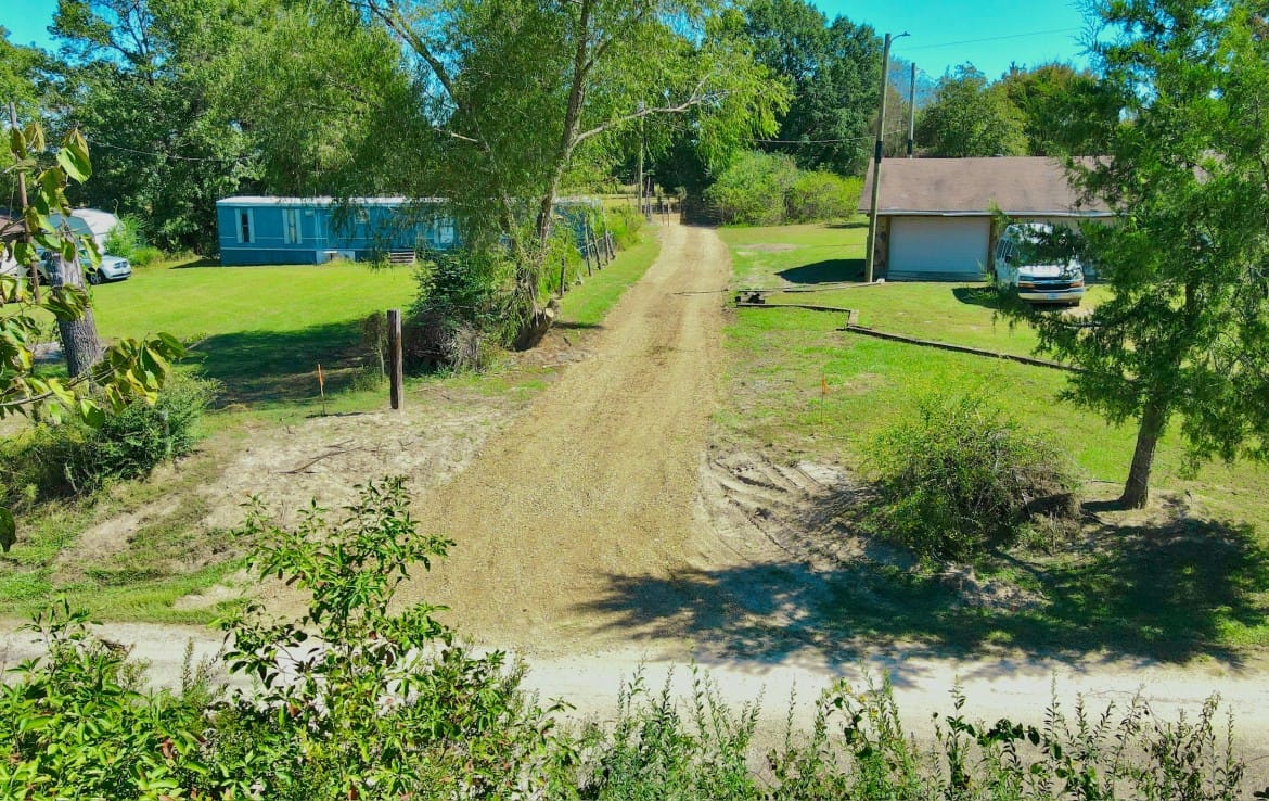 15 acres in Camp County