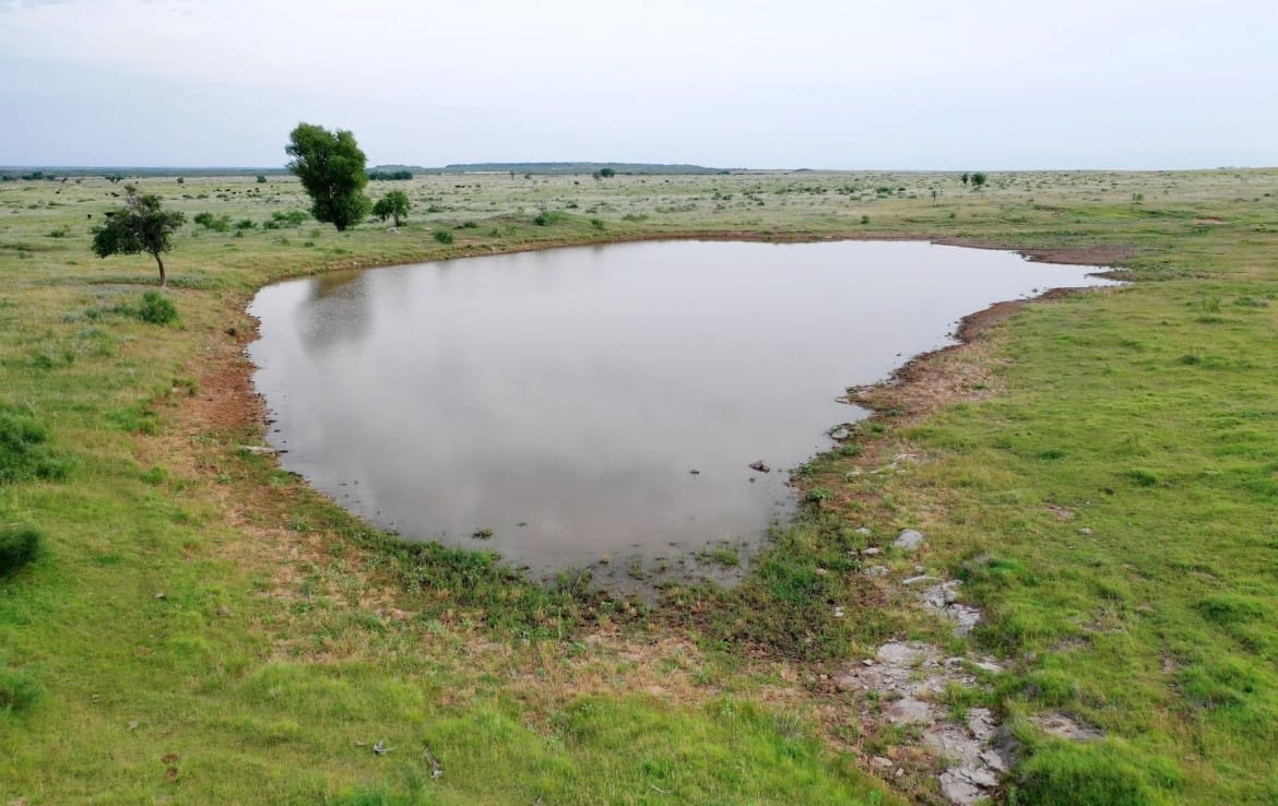 2498 acres in Archer County