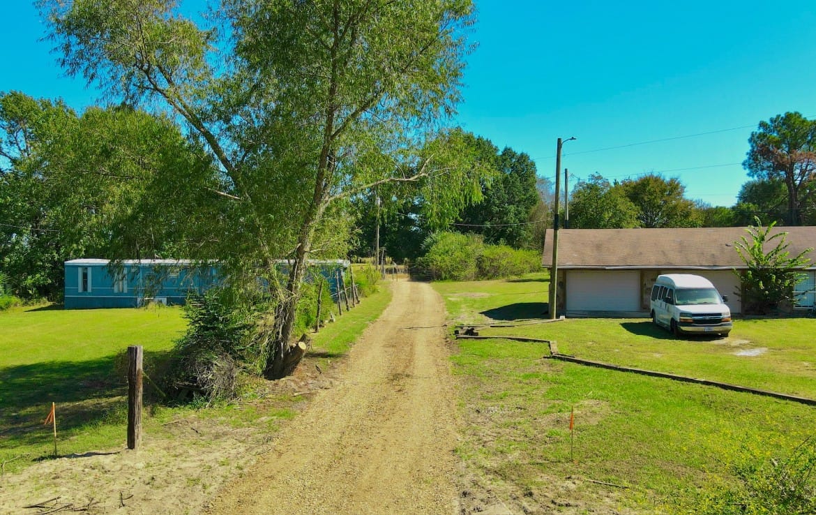 15 acres in Camp County